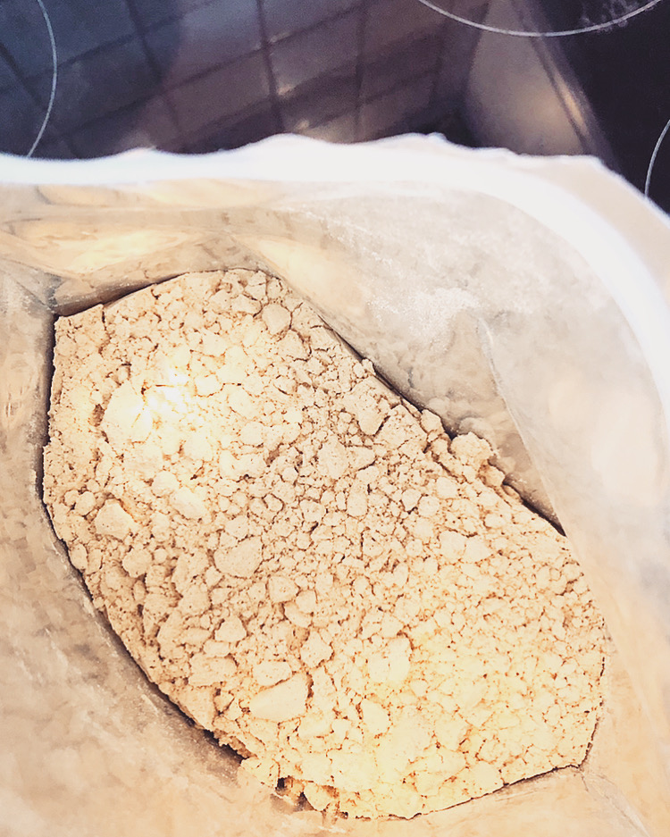 6DB33DA9-27DF-4675-8E6A-4495C55F90A6